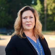 Julie Mitchell.jpg